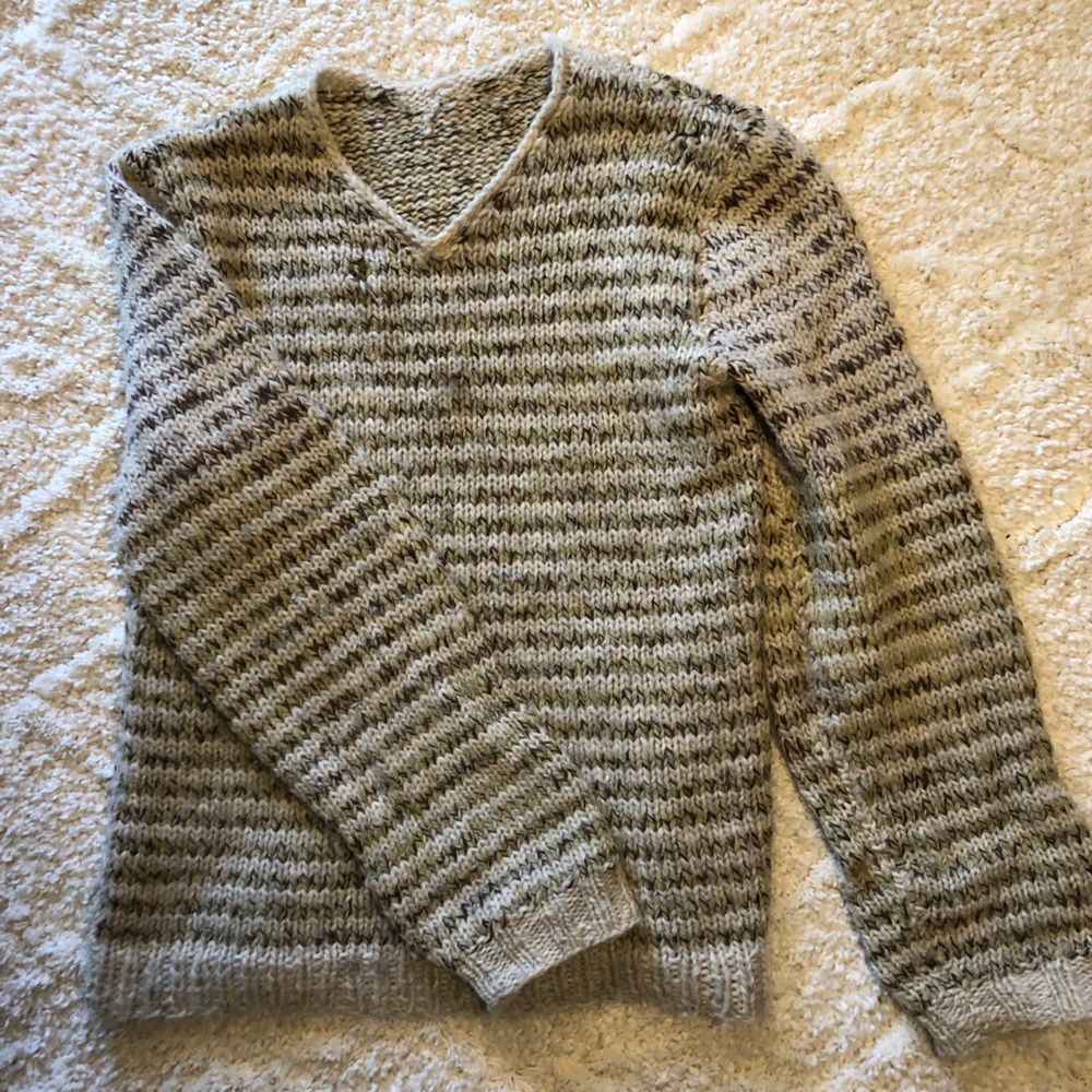 Vintage hand knit striped wool sweater - Picture 1 of 10